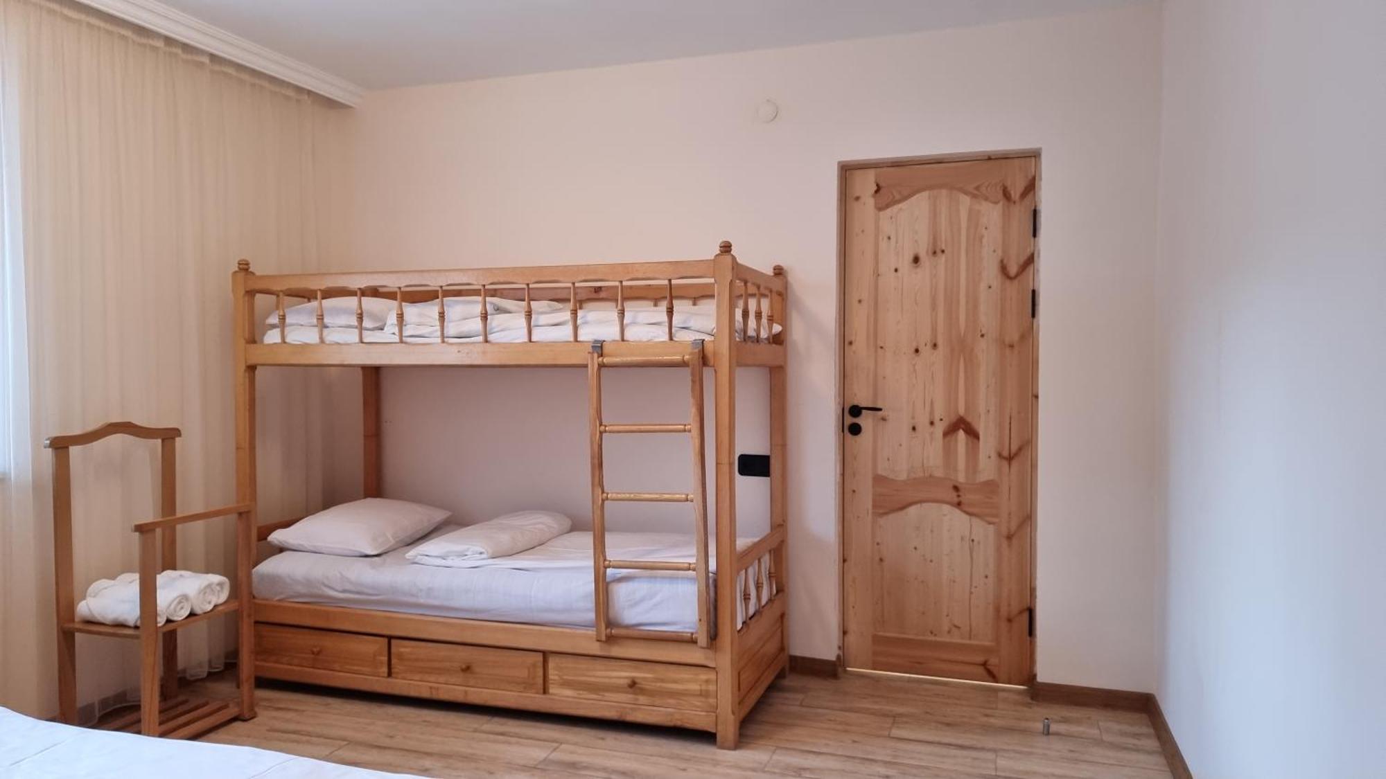Villa Sunshine , Apartment With 4 Bedrooms,Whole Apartment, Апартмент Целиком Dilidżan Zewnętrze zdjęcie